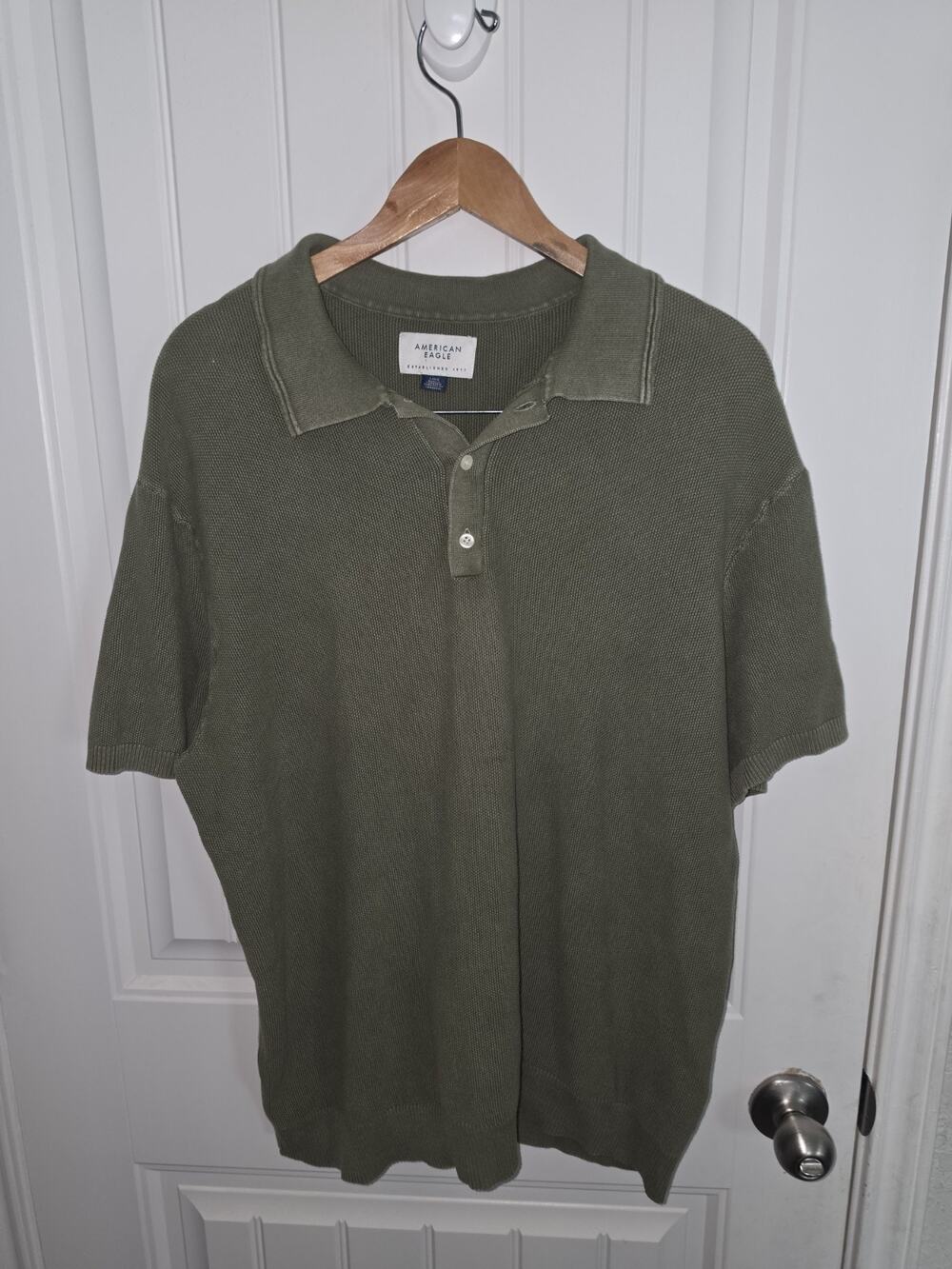 American Eagle Men’s Large Olive Green Knit Sweater Polo Short Sleeve Cotton